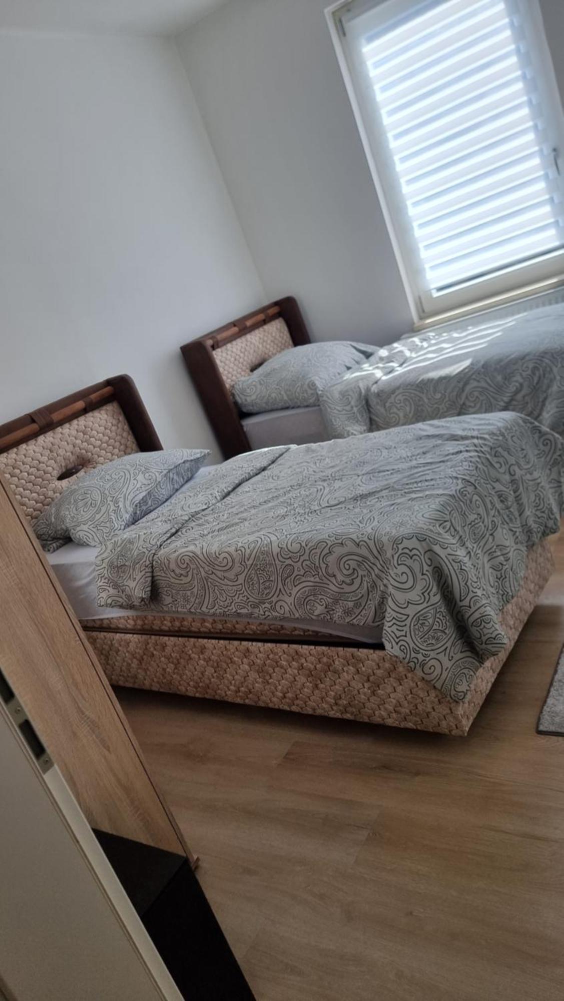Ferienwohnung Balkan Erfurt Kültér fotó